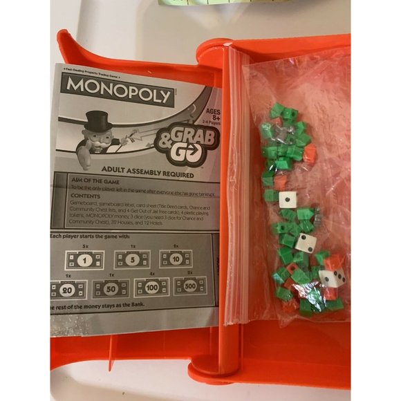 HASBRO MINI Grab N Go EDITION MONOPOLY With CARRYING‎ CASE - Picture 6 of 6